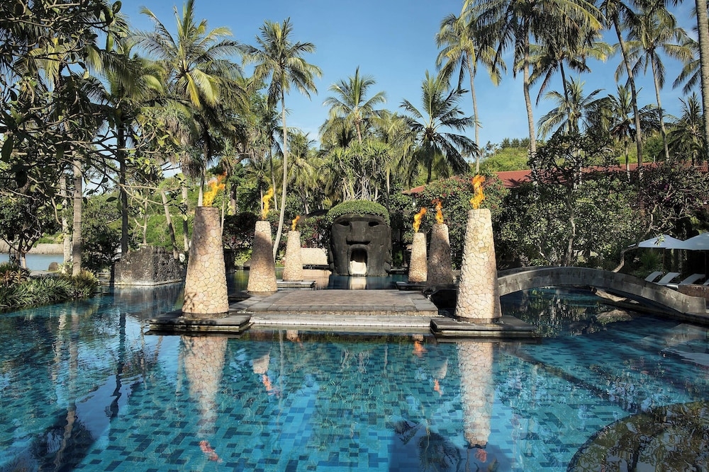 숙박 시설 내 편의 시설/서비스