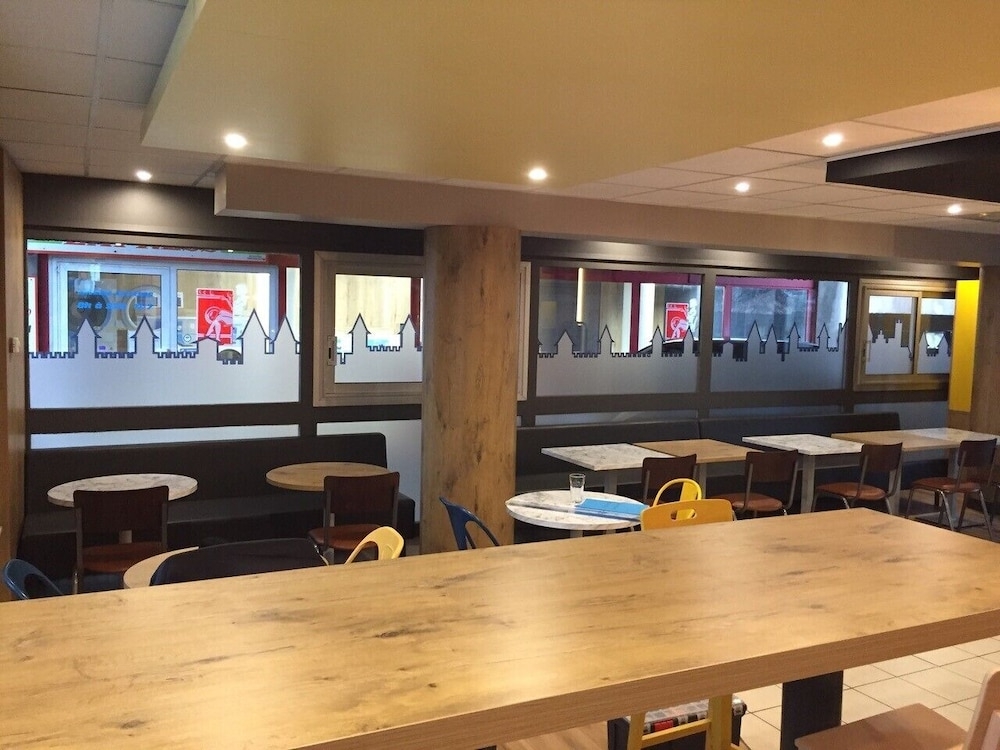 바(숙박 시설 내)