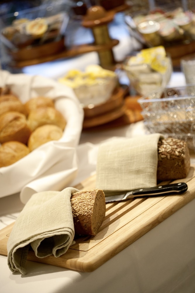 뷔페 아침 식사