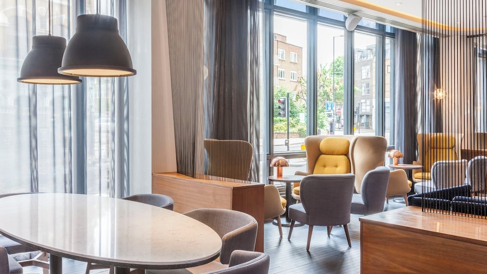 바(숙박 시설 내)