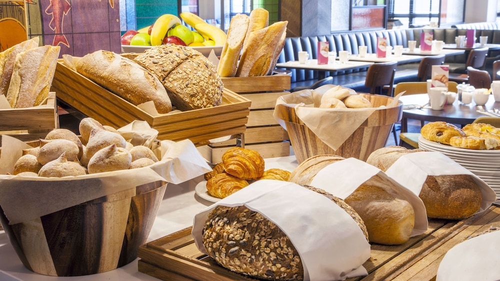 뷔페 아침 식사