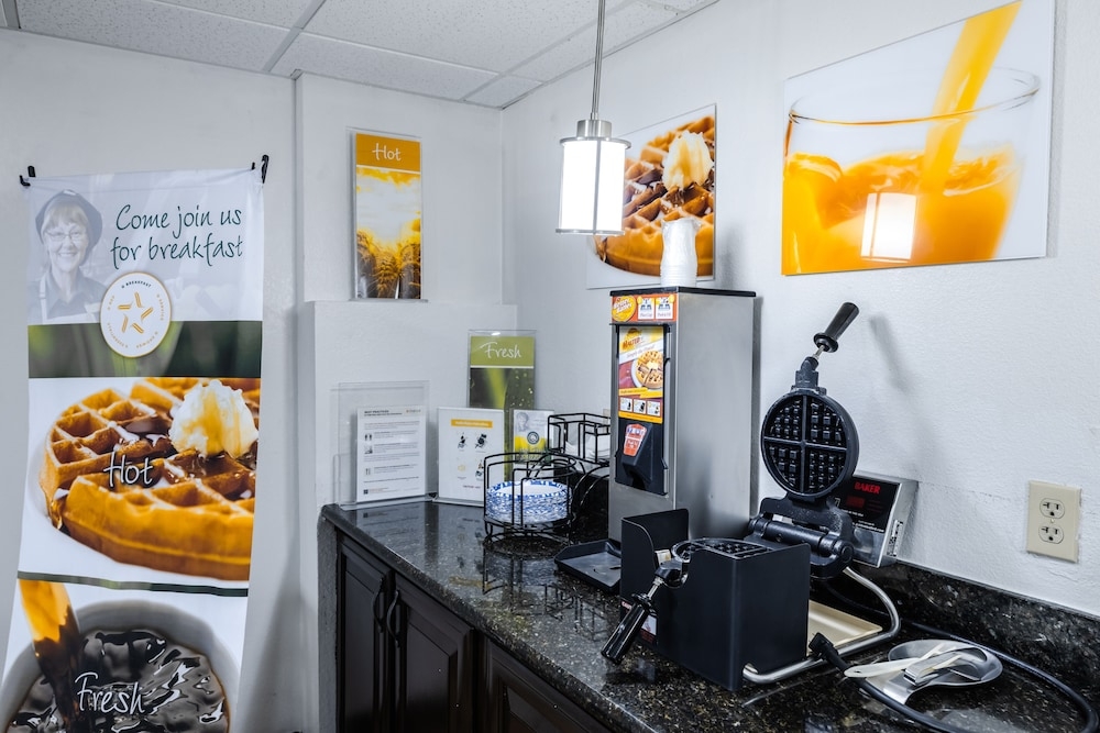 숙박 시설 정면