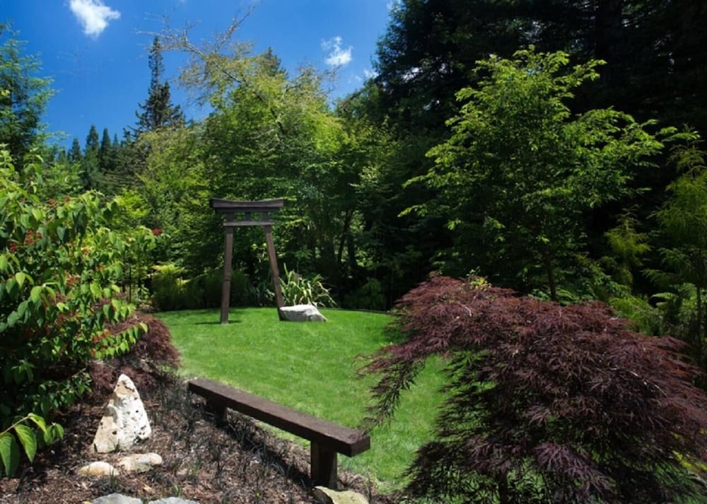 숙박 시설 구내