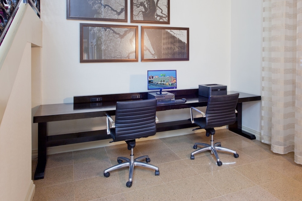 숙박 시설 내 편의 시설/서비스