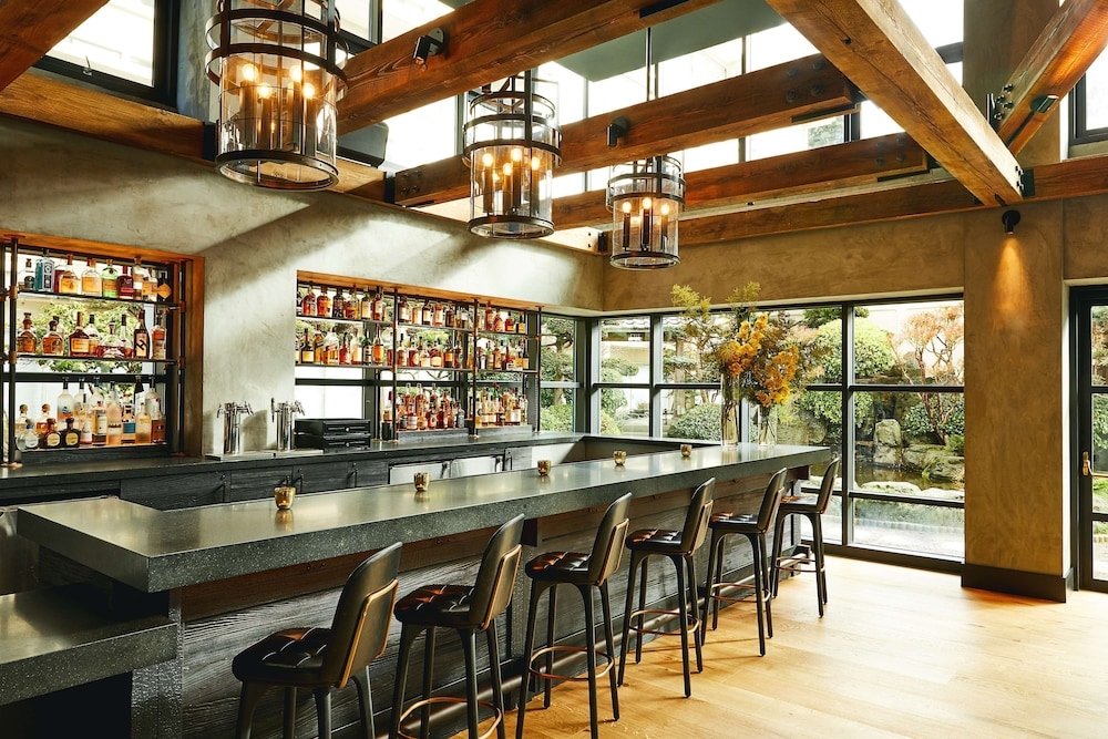 바(숙박 시설 내)