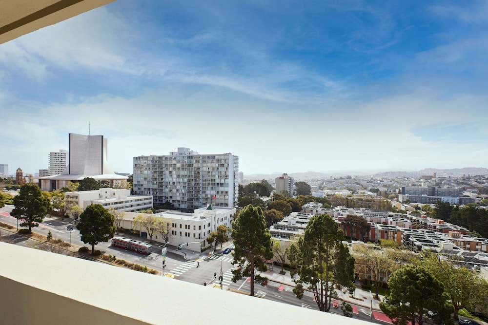 숙박 시설의 전망