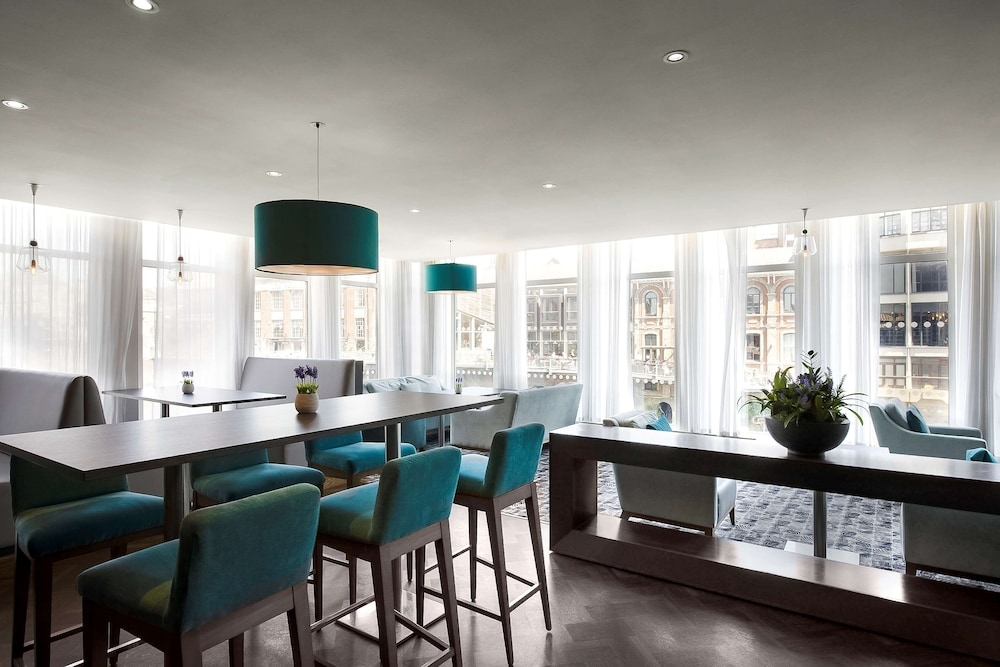 바(숙박 시설 내)