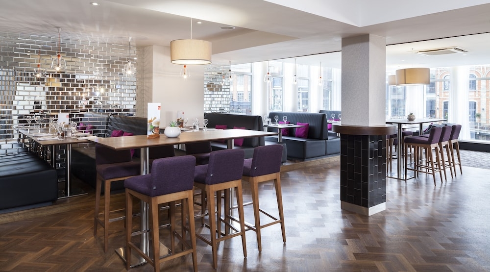 바(숙박 시설 내)