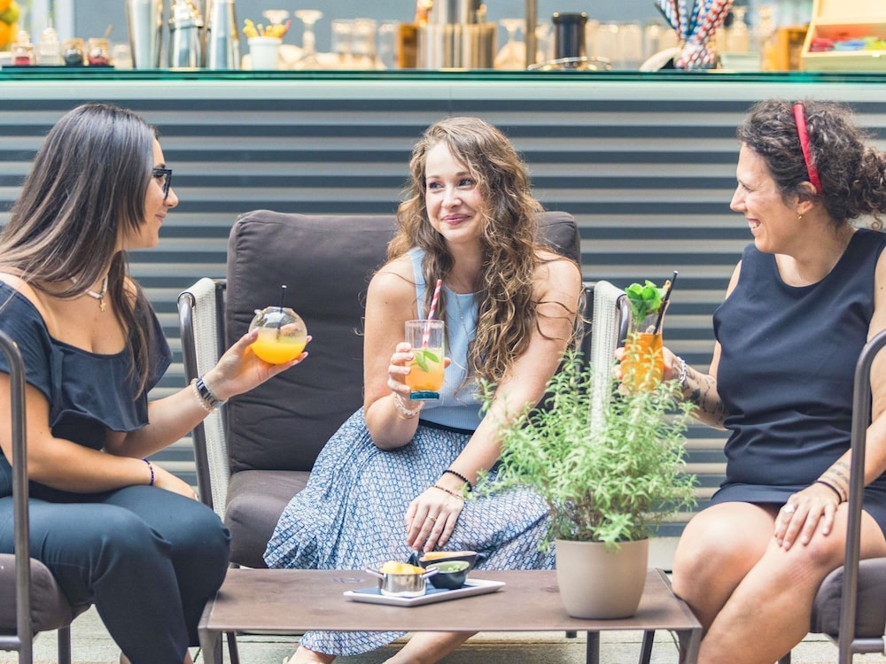 바(숙박 시설 내)