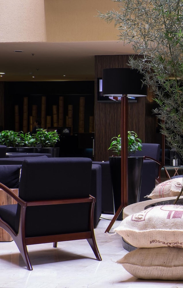 로비 좌석 공간