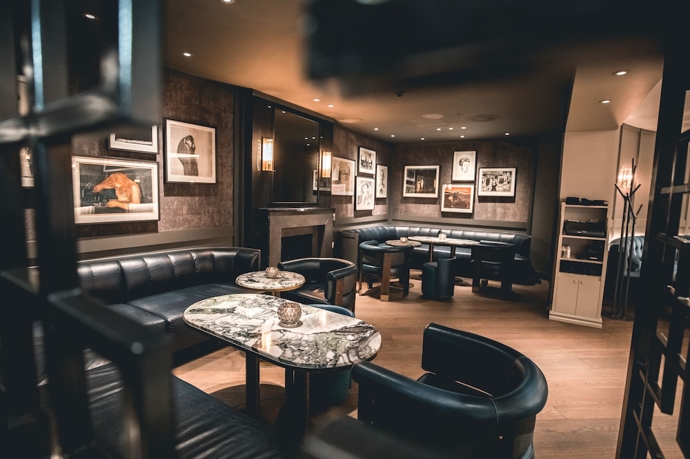 바(숙박 시설 내)