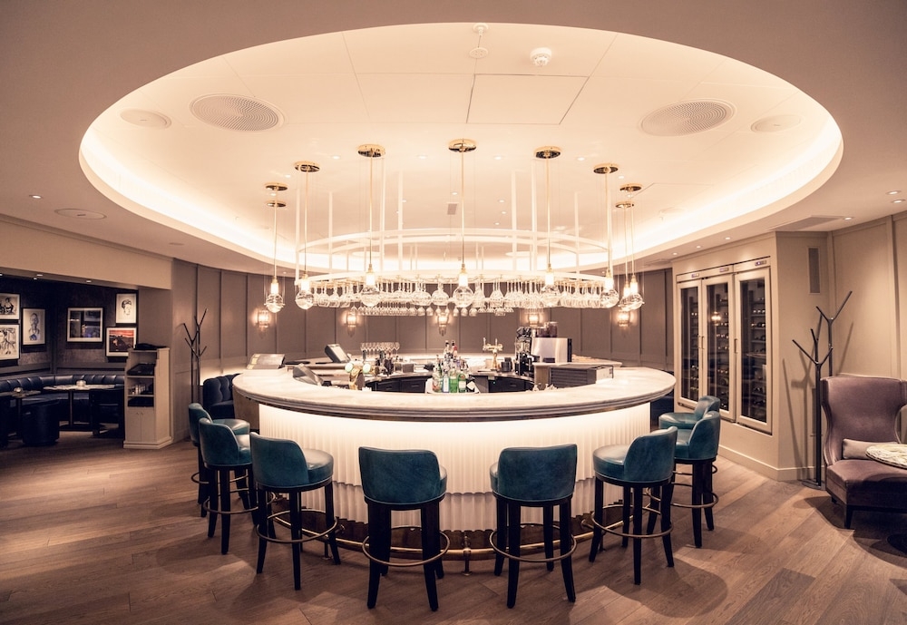 바(숙박 시설 내)