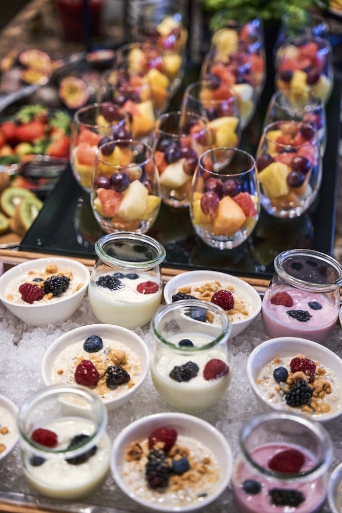 뷔페 아침 식사