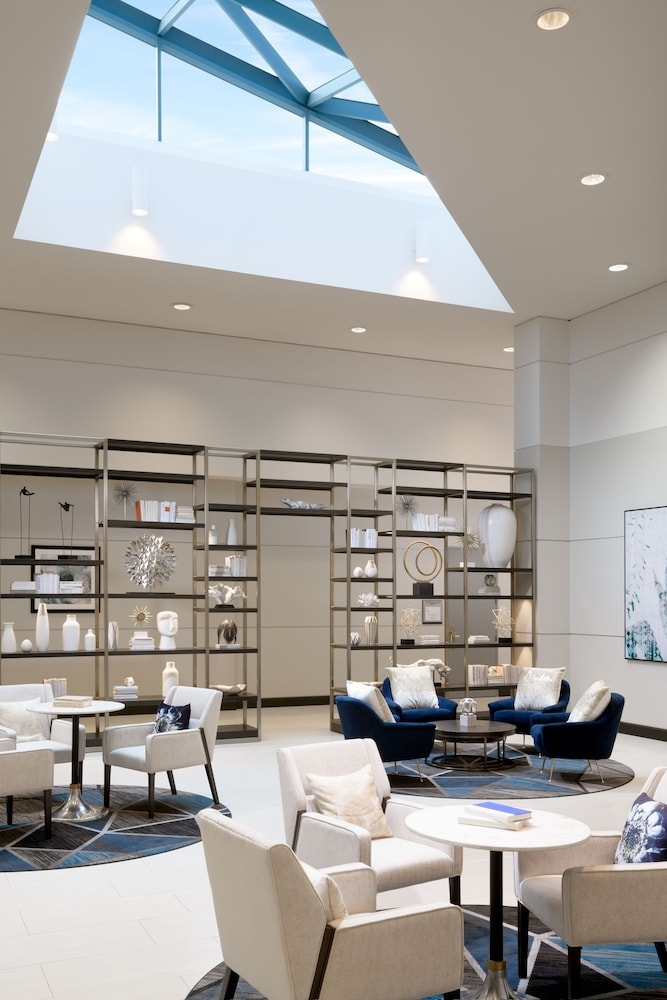 로비 좌석 공간