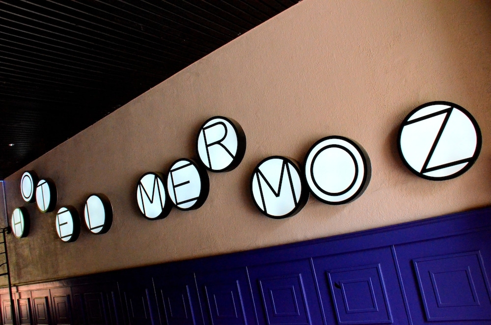 숙박 시설 입구