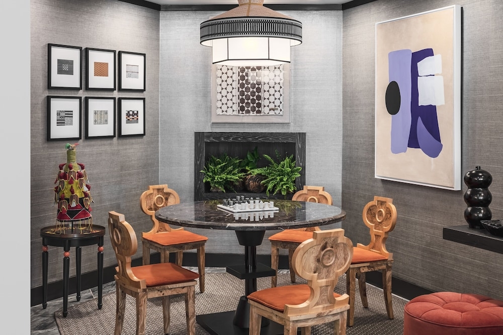 로비 좌석 공간