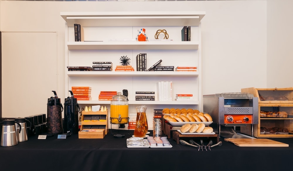 뷔페 아침 식사