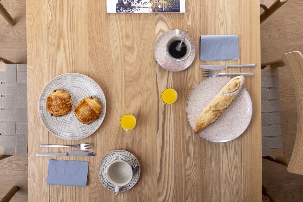 뷔페 아침 식사