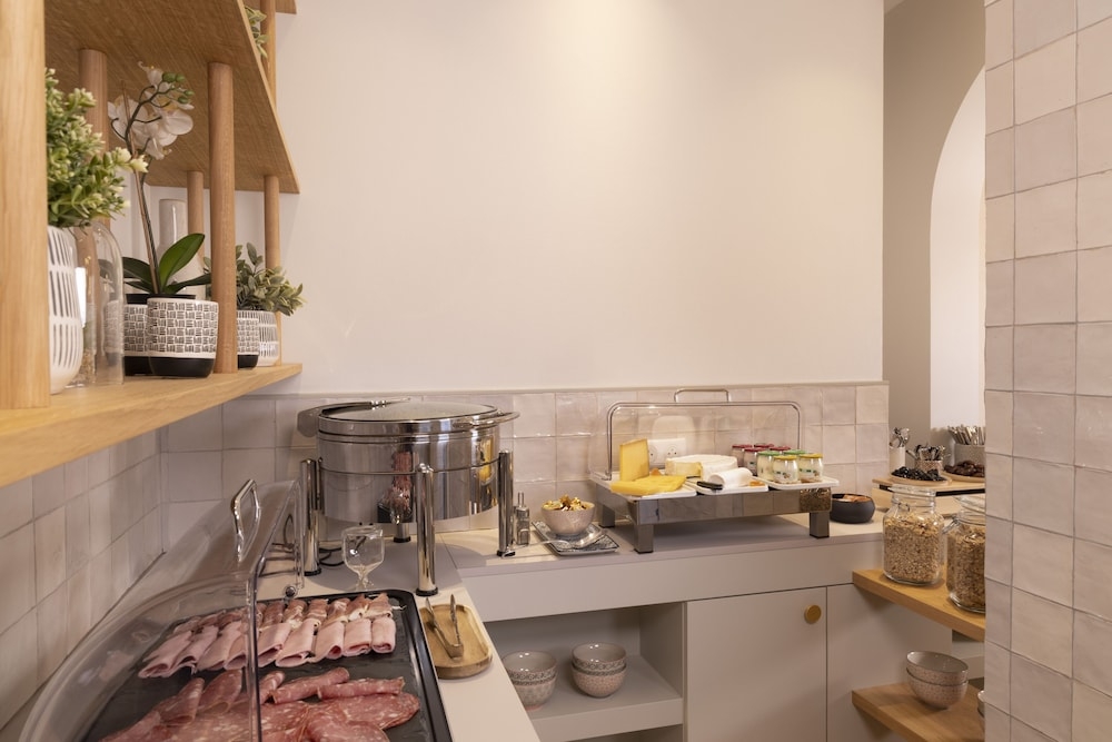 뷔페 아침 식사