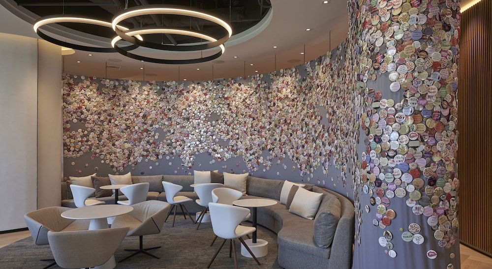 로비 좌석 공간