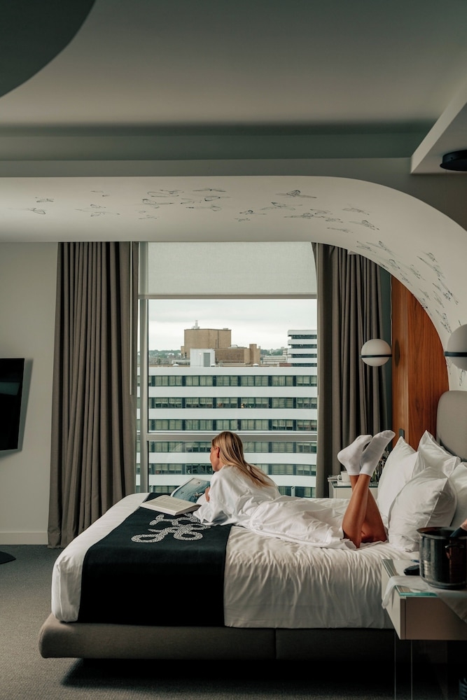 숙박 시설 내 편의 시설/서비스