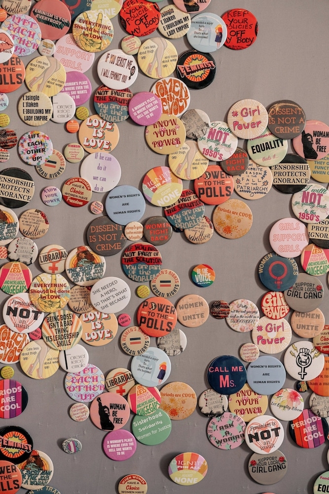 숙박 시설 내 편의 시설/서비스