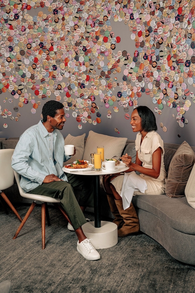 숙박 시설 내 편의 시설/서비스