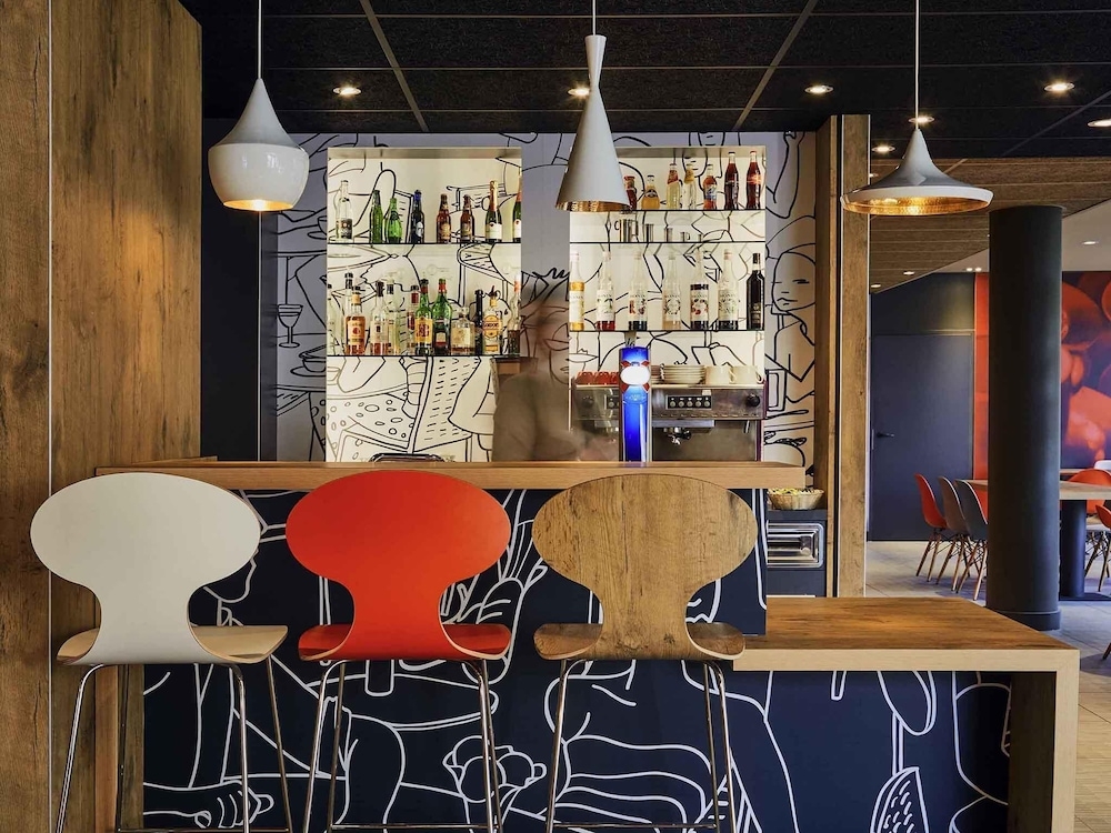 바(숙박 시설 내)