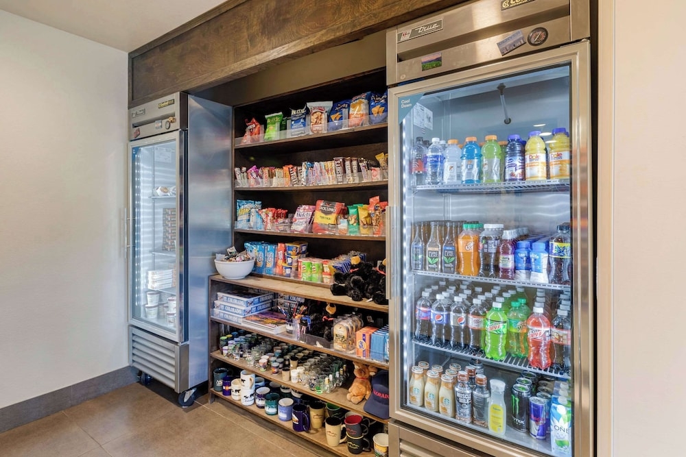 숙박 시설 내 편의 시설/서비스