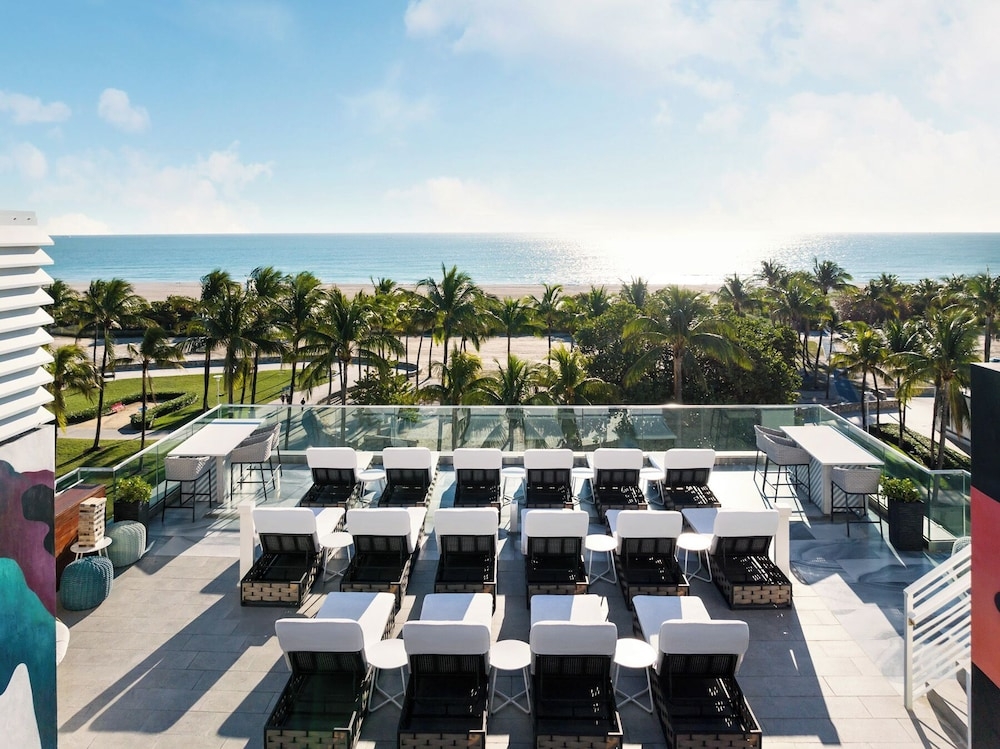 숙박 시설의 전망