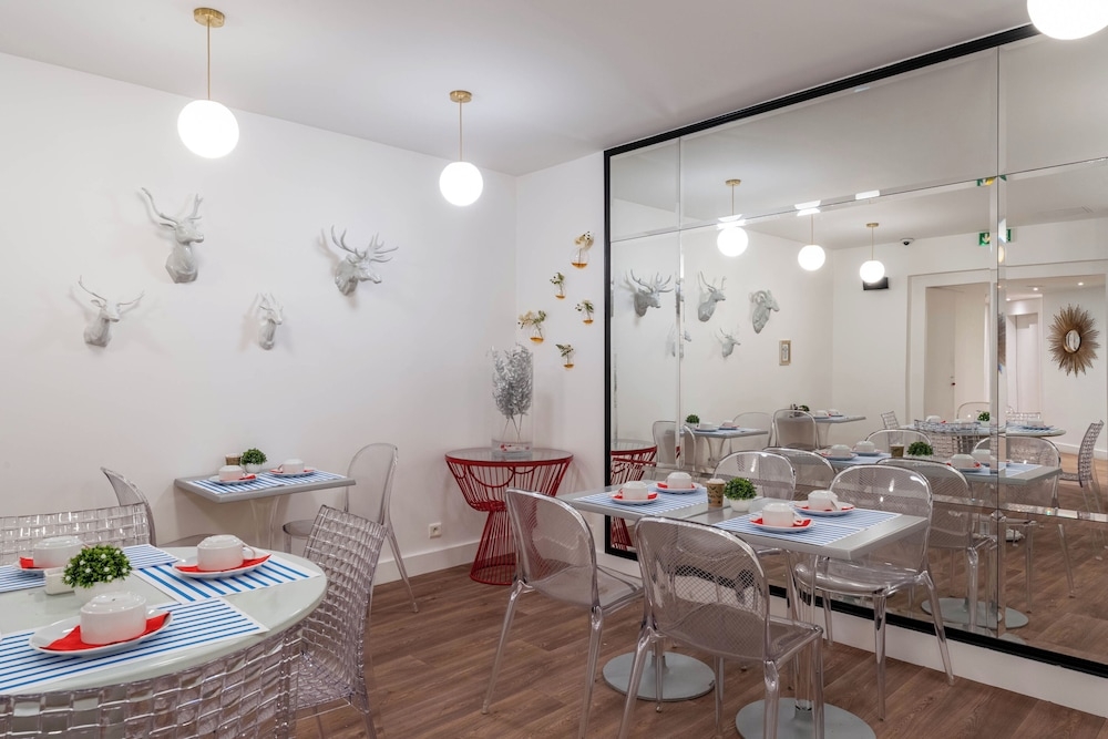 뷔페 아침 식사