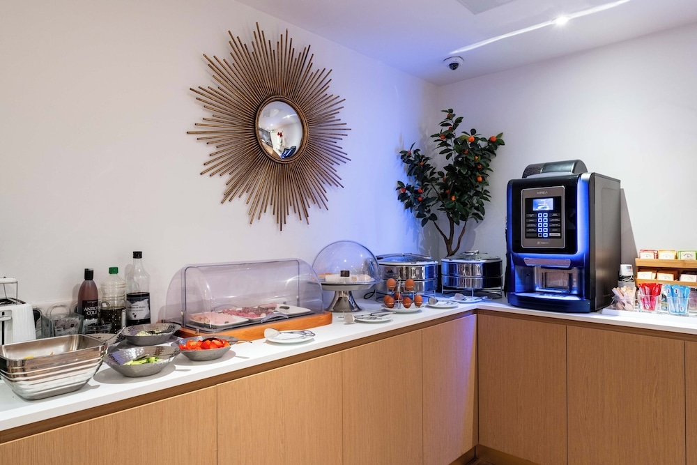 뷔페 아침 식사