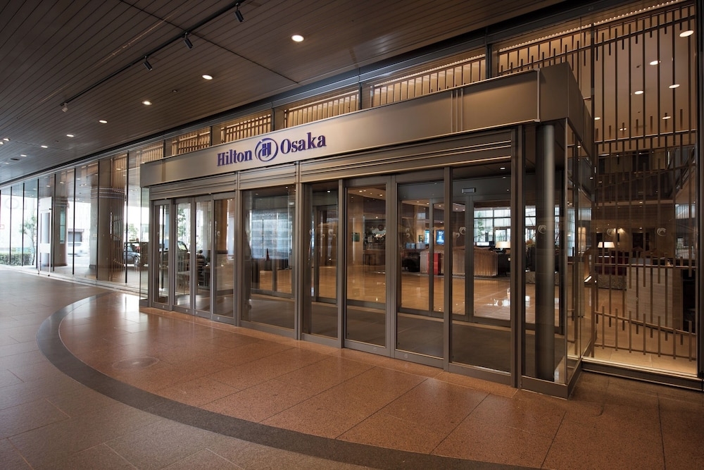 숙박 시설 입구