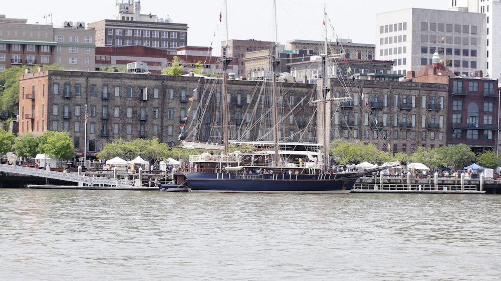 숙박 시설 구내