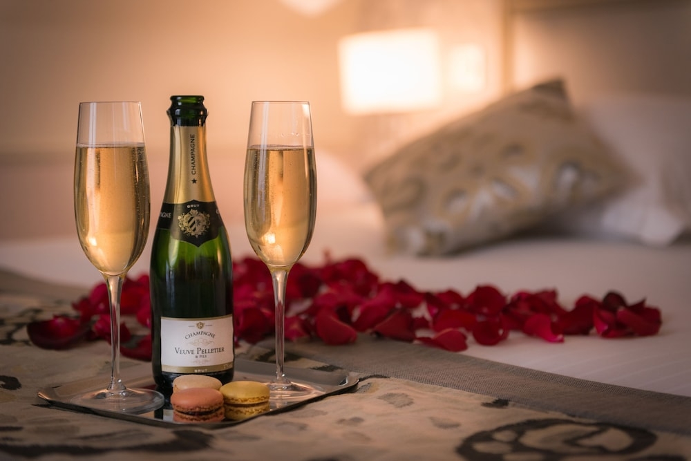 룸서비스 - 식사