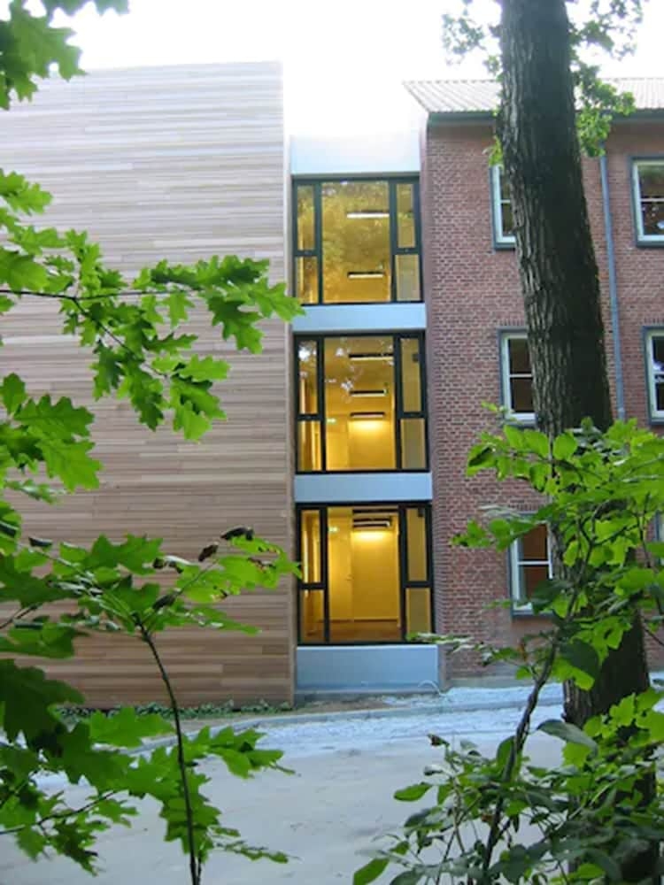 숙박 시설 구내