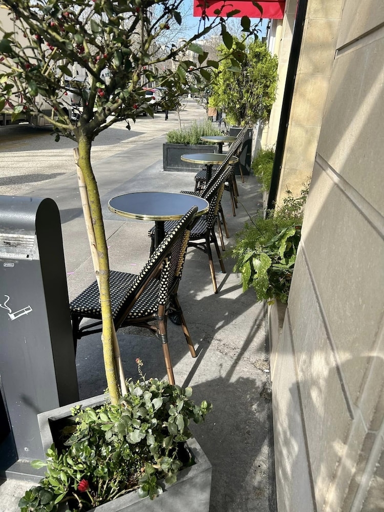 숙박 시설 정면