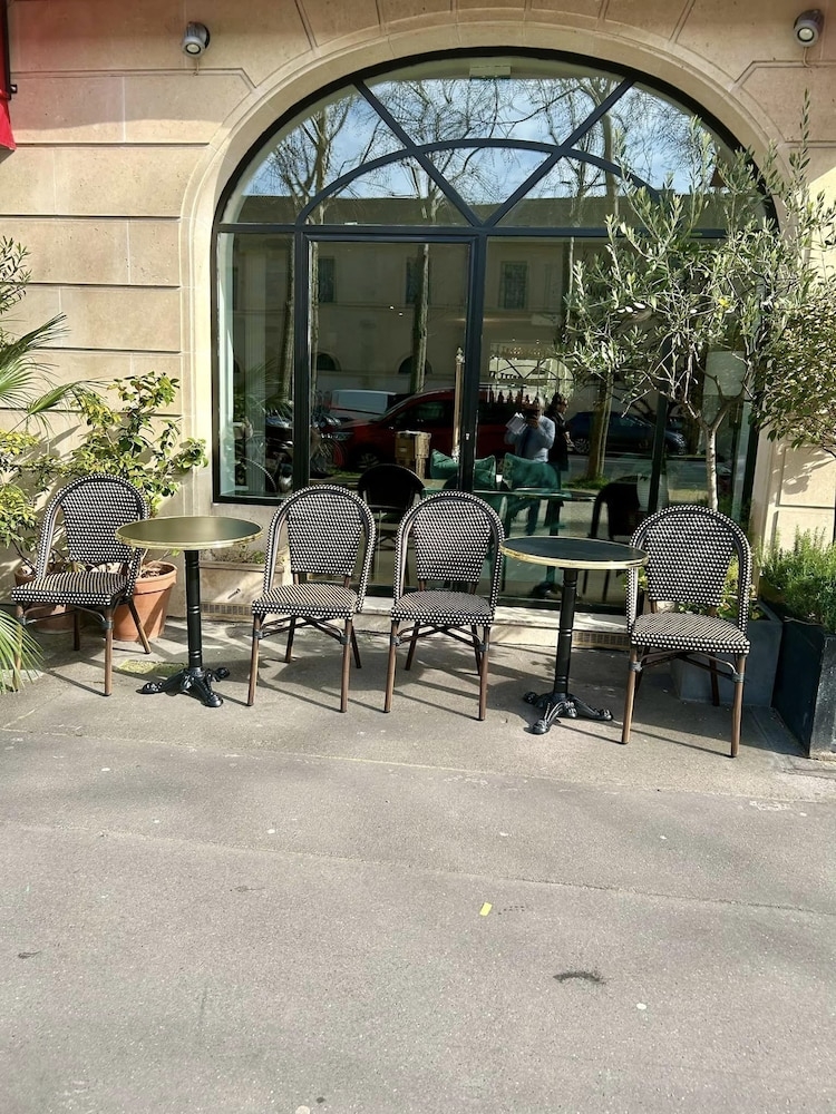 숙박 시설 정면