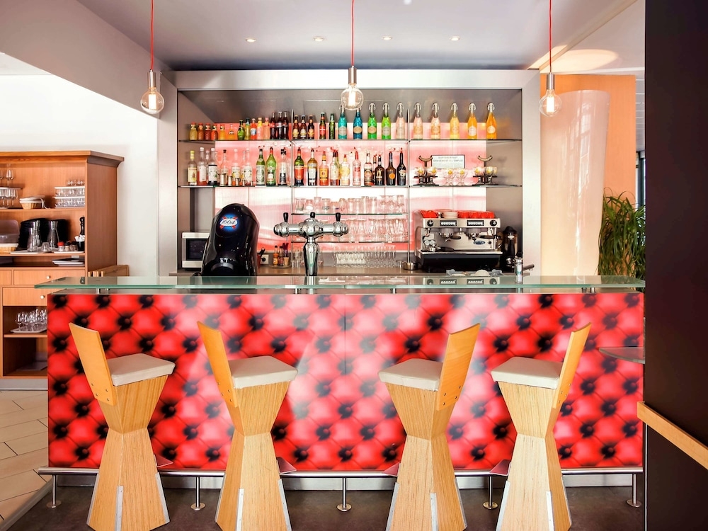 바(숙박 시설 내)