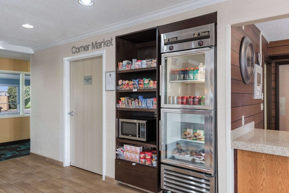 숙박 시설 내 편의 시설/서비스