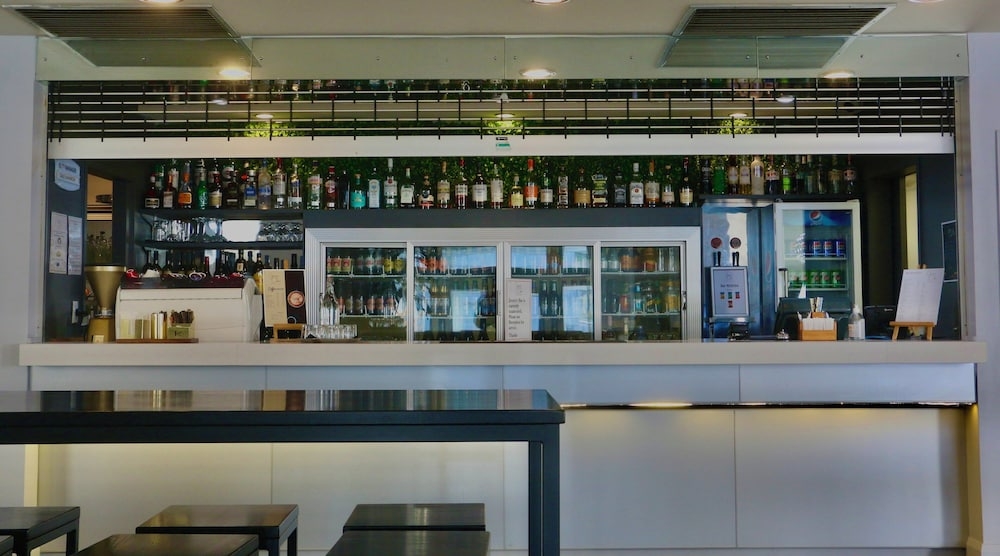 바(숙박 시설 내)