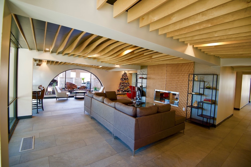 로비 좌석 공간