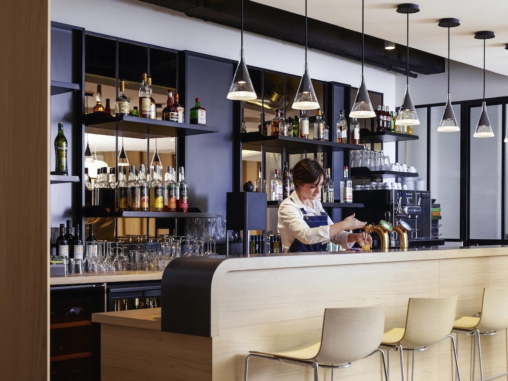 바(숙박 시설 내)