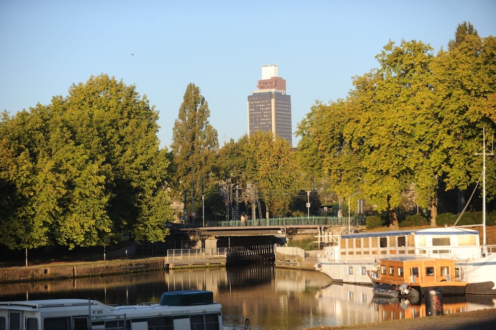 숙박 시설의 전망