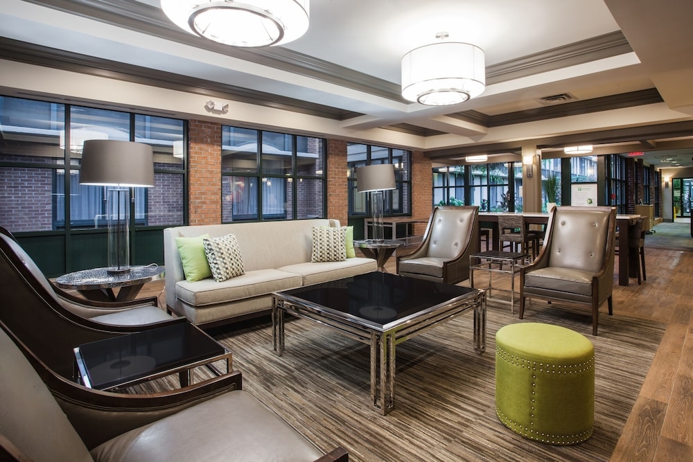 로비 좌석 공간