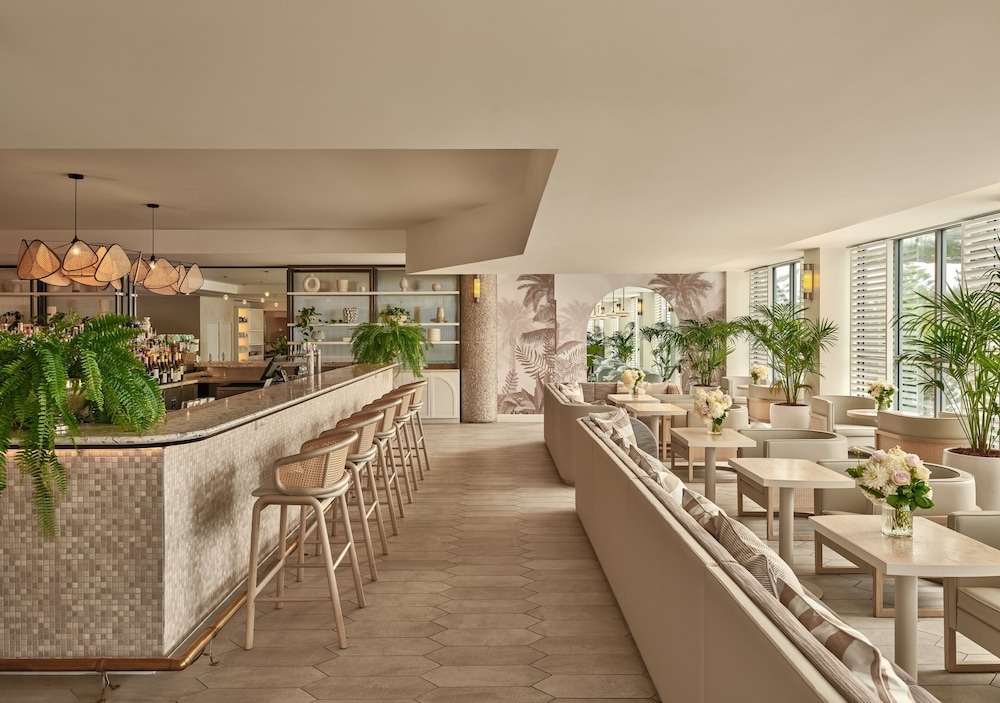 바(숙박 시설 내)