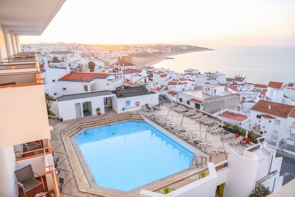 숙박 시설에서 보는 주변 전망