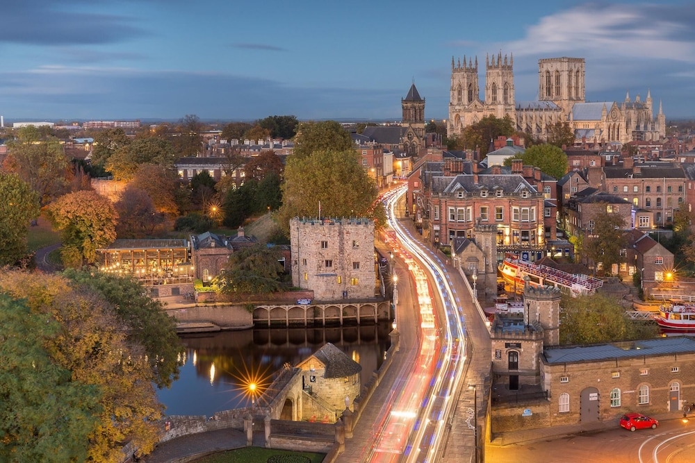 숙박 시설에서 보는 시내 전망