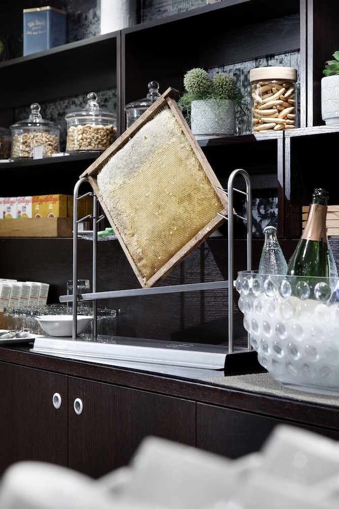 뷔페 아침 식사