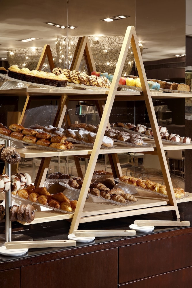 뷔페 아침 식사